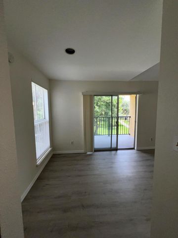 899 Riverside Drive 620, Coral Springs, FL 33071