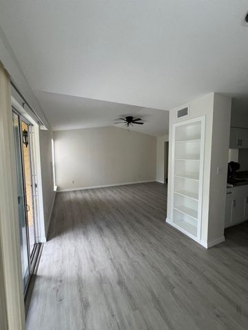 899 Riverside Drive 620, Coral Springs, FL 33071