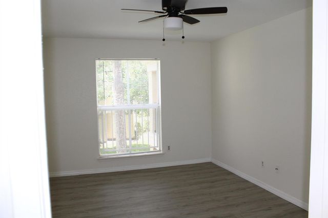 899 Riverside Drive 620, Coral Springs, FL 33071