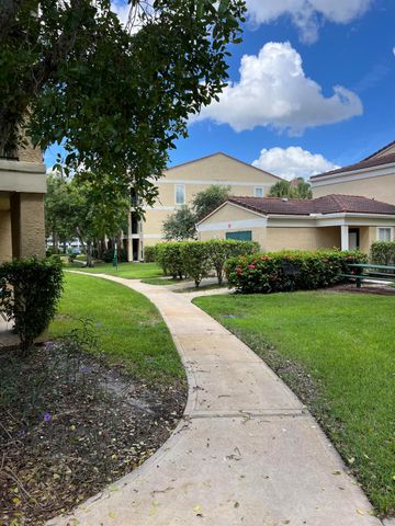899 Riverside Drive 620, Coral Springs, FL 33071