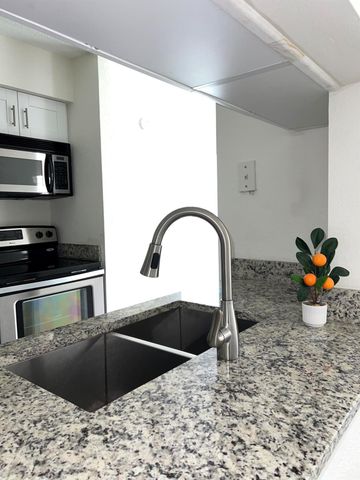 899 Riverside Drive 620, Coral Springs, FL 33071