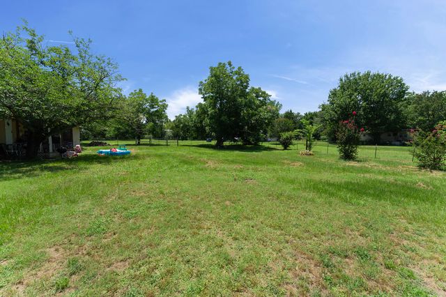 356 Fm 751, Wills Point, TX 75169