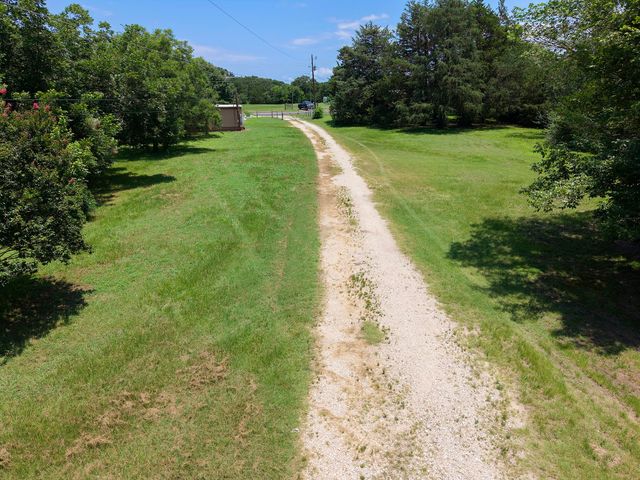 356 Fm 751, Wills Point, TX 75169