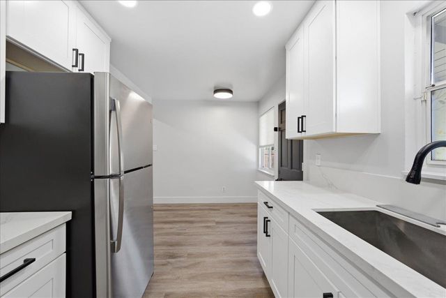 3721 Mcclellan Dr, North Highlands, CA 95660