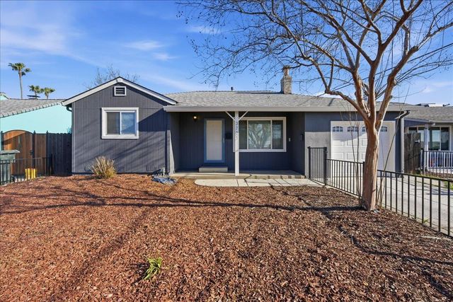3721 Mcclellan Dr, North Highlands, CA 95660