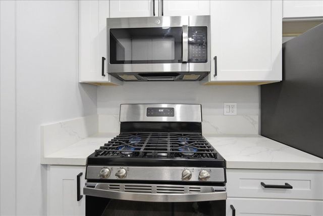 3721 Mcclellan Dr, North Highlands, CA 95660