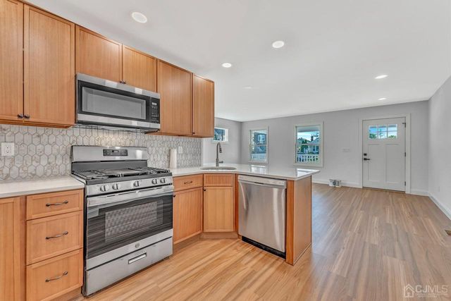 256 Main Street 1, Woodbridge Proper, NJ 07095