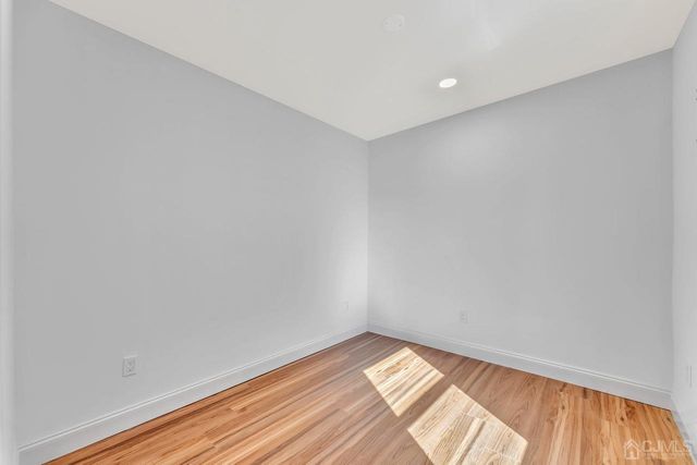 256 Main Street 1, Woodbridge Proper, NJ 07095