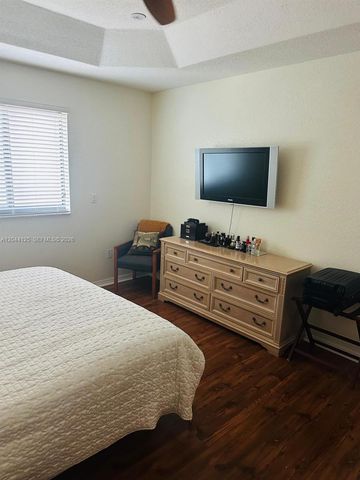 4318 NW 113th Place, Doral, FL 33178