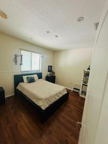 4318 NW 113th Place, Doral, FL 33178