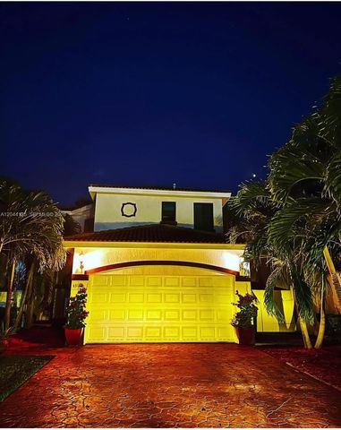 4318 NW 113th Place, Doral, FL 33178