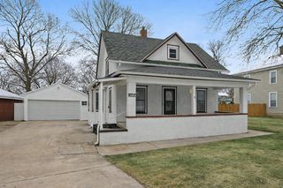 11824 Prairie Avenue, Hebron, IL 60034
