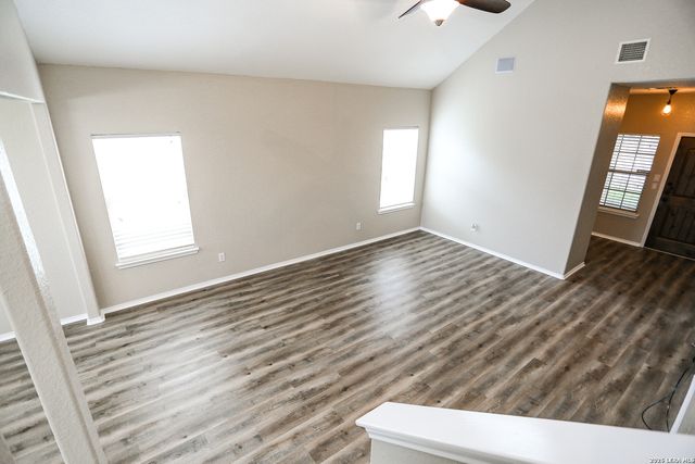 305 MAPLE WAY, New Braunfels, TX 78132