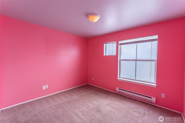 6711 S 239th PL #A104, Kent, WA 98032