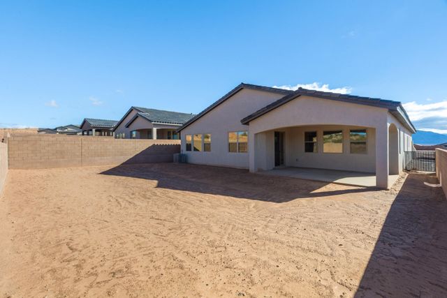 6817 Preston Road NE, Rio Rancho, NM 87144