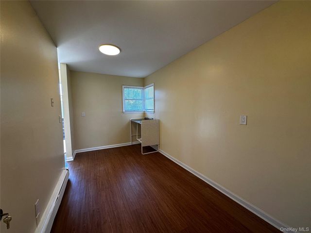 278 N 4th Street, Bethpage, NY 11714