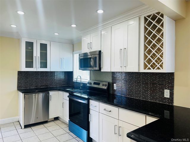 278 N 4th Street, Bethpage, NY 11714