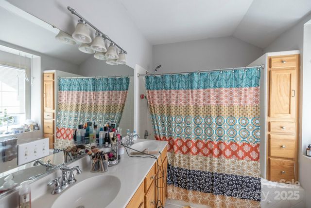 445 Sand Hill Road 1-6, Asheville, NC 28806