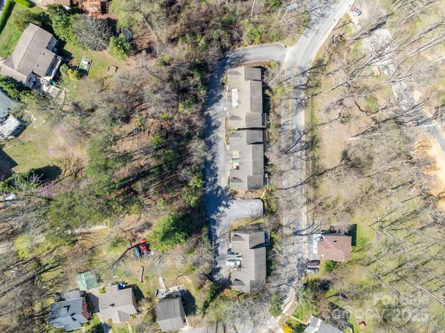 445 Sand Hill Road 1-6, Asheville, NC 28806