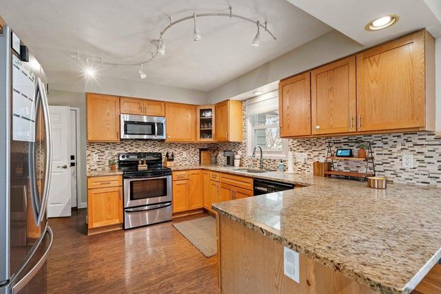 6258 Fox Run, Deforest, WI 53532