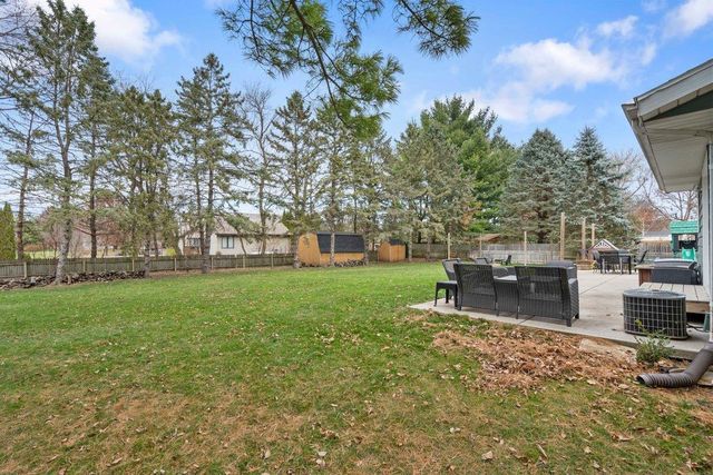 6258 Fox Run, Deforest, WI 53532