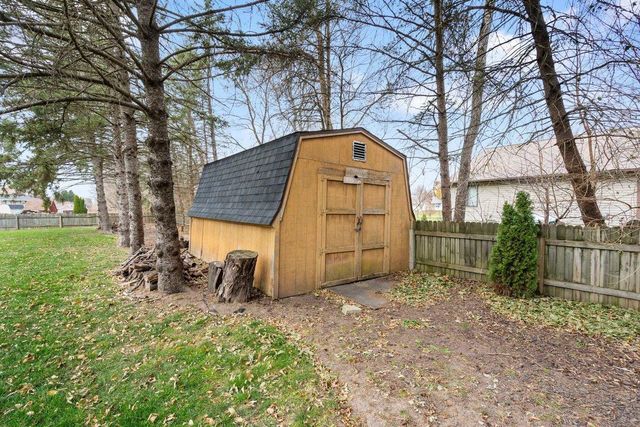 6258 Fox Run, Deforest, WI 53532