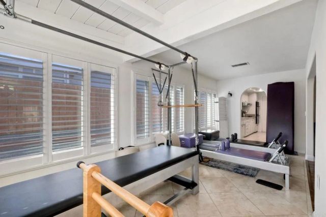 16915 Acena Drive, San Diego, CA 92128