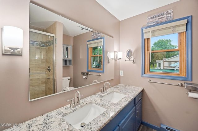 8308 Hawthorne Street, Neapolis, OH 43547