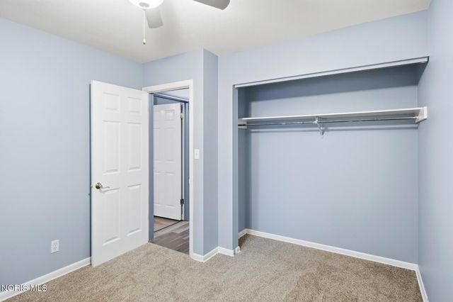 8308 Hawthorne Street, Neapolis, OH 43547