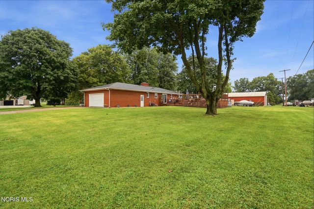 8308 Hawthorne Street, Neapolis, OH 43547