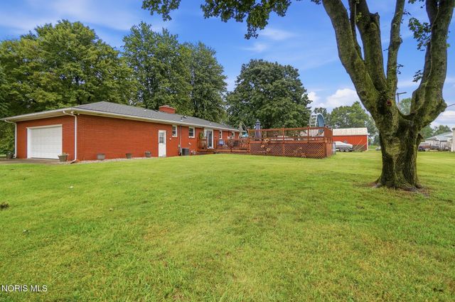 8308 Hawthorne Street, Neapolis, OH 43547