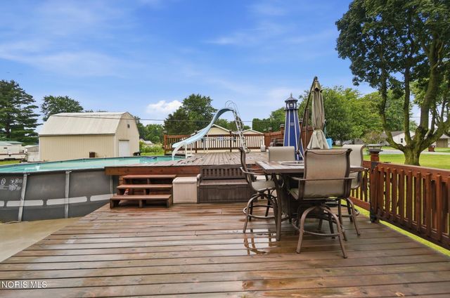 8308 Hawthorne Street, Neapolis, OH 43547