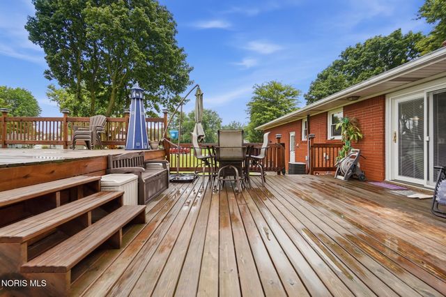 8308 Hawthorne Street, Neapolis, OH 43547