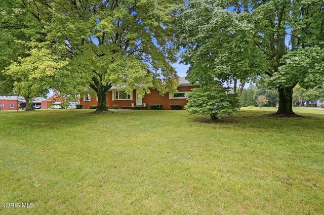 8308 Hawthorne Street, Neapolis, OH 43547