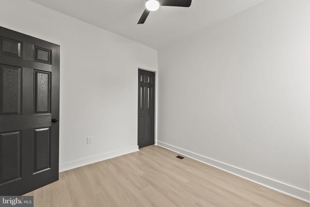 2117 CLIFTON AVE, Baltimore, MD 21217