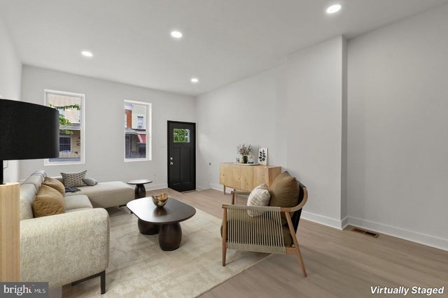 2117 CLIFTON AVE, Baltimore, MD 21217