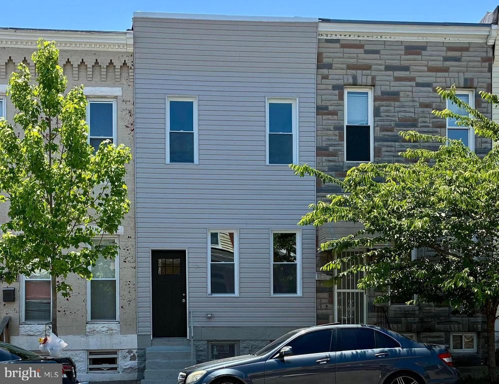 2117 CLIFTON AVE, Baltimore, MD 21217