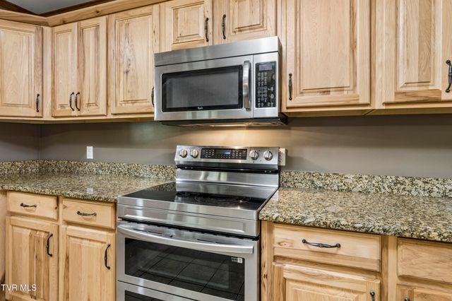 1690 Pleasant Grove Road, Bluff City, TN 37618
