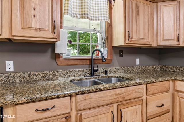 1690 Pleasant Grove Road, Bluff City, TN 37618