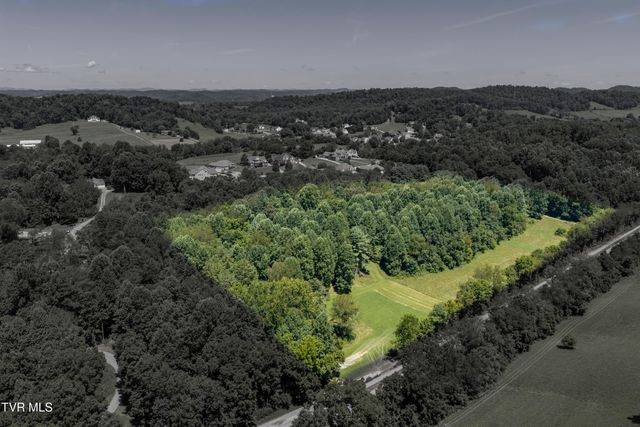 1690 Pleasant Grove Road, Bluff City, TN 37618
