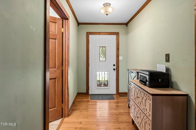 1690 Pleasant Grove Road, Bluff City, TN 37618