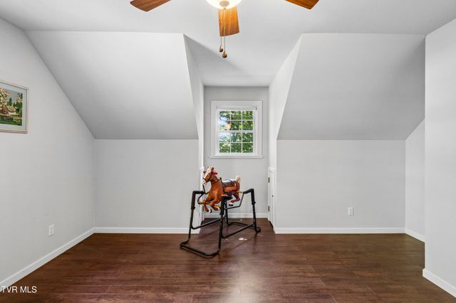 1690 Pleasant Grove Road, Bluff City, TN 37618