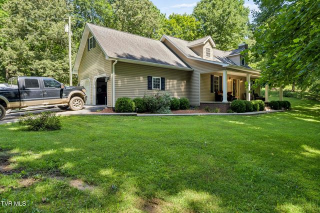 1690 Pleasant Grove Road, Bluff City, TN 37618