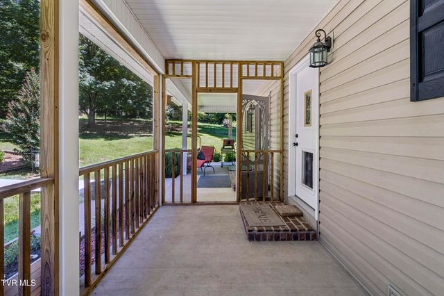 1690 Pleasant Grove Road, Bluff City, TN 37618