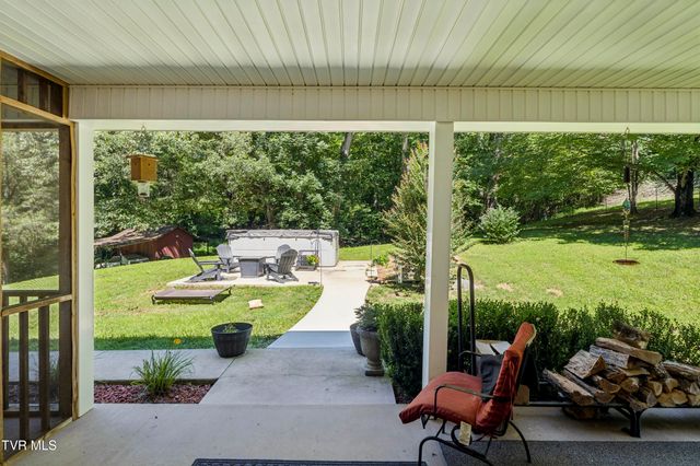 1690 Pleasant Grove Road, Bluff City, TN 37618