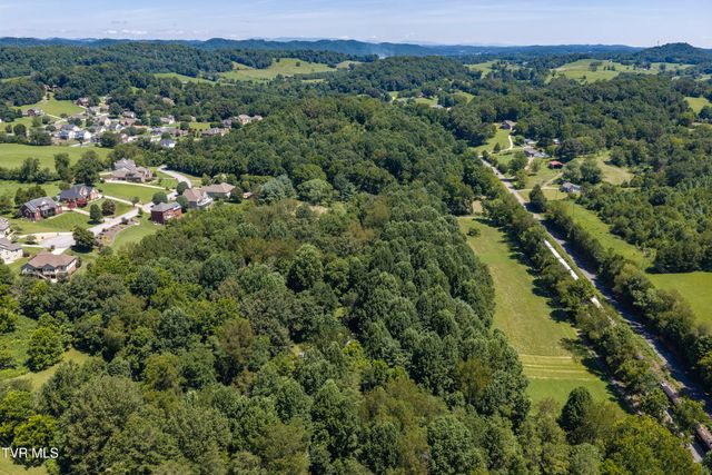 1690 Pleasant Grove Road, Bluff City, TN 37618
