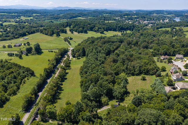 1690 Pleasant Grove Road, Bluff City, TN 37618