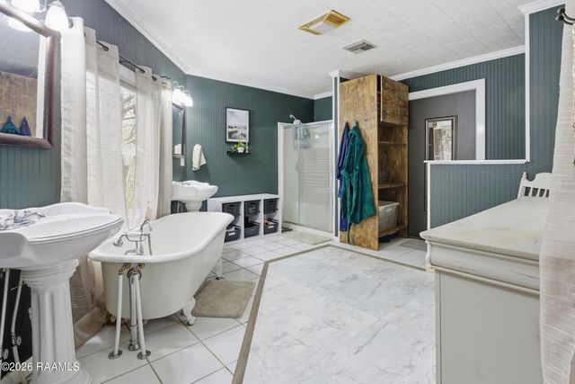 231 Iseringhausen Road, Church Point, LA 70525