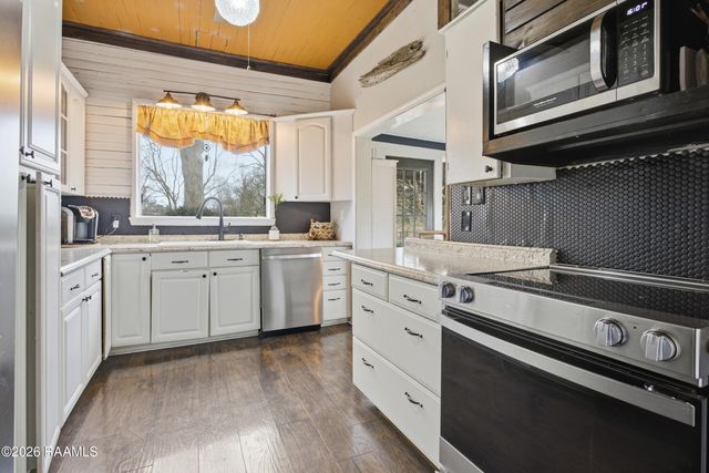 231 Iseringhausen Road, Church Point, LA 70525