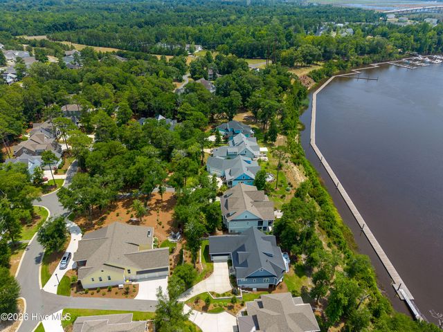 3627 White Cliffs Drive, Castle Hayne, NC 28429